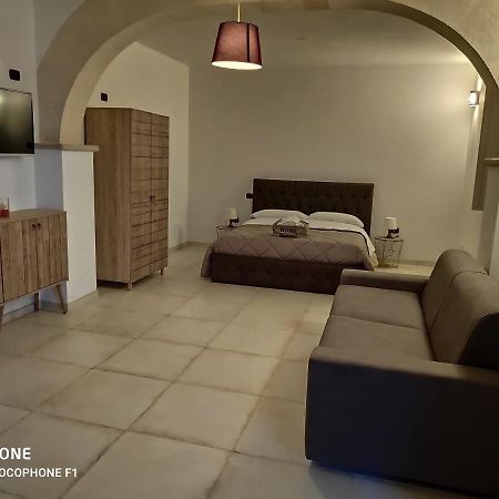 Appartamento Suite Santa Teresa Taranto Bagian luar foto